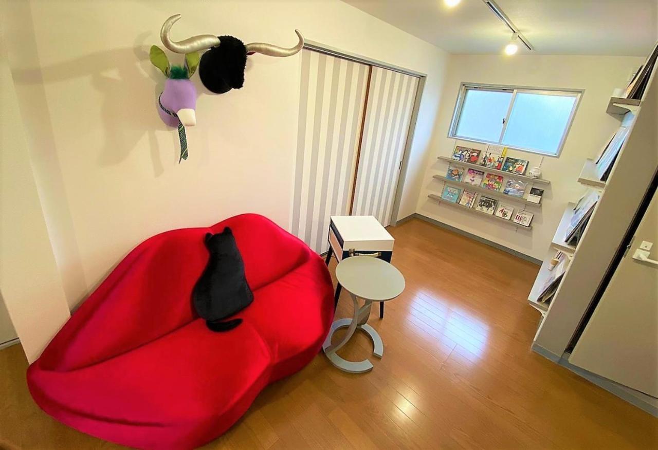 003.play Apartment *